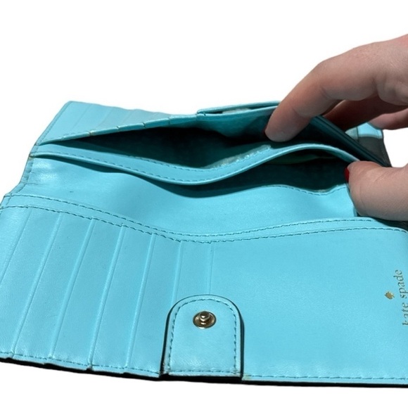 Kate Spade New York Stacy Bay Street Leather Bifold Wallet - Picture 4 of 11